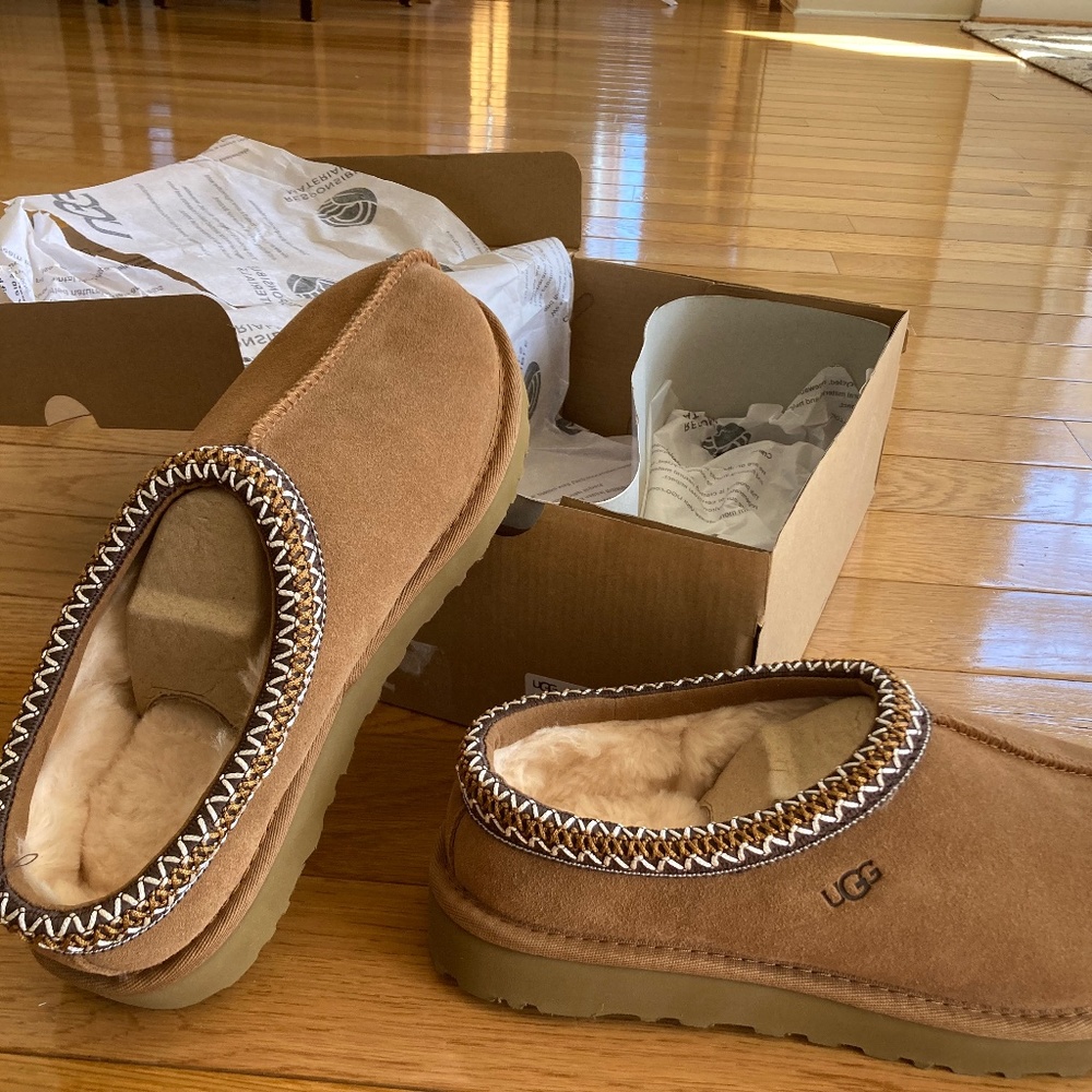 UGG Tasman women’s Size 8
